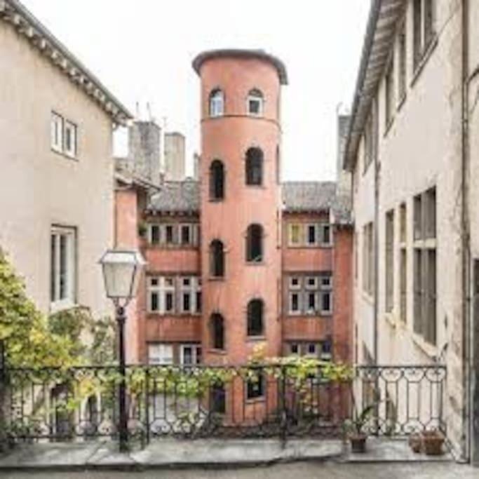 Апартаменты Pepite Rare 8 Personnes Au Coeur Battant Du Vieux Лион Экстерьер фото